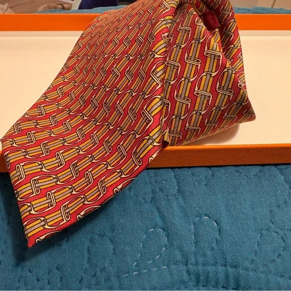 Hermes Red and Yellow Geometric Tie - Picture 6 of 16